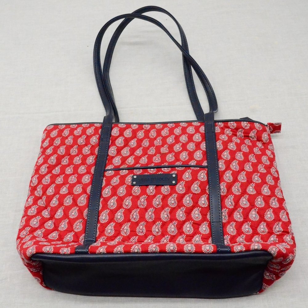 Vera Bradley | Tote | Red Paisley